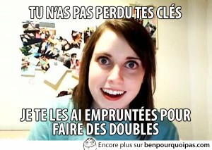 blonde-folle-double-des-cles