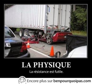 corvette sous un 18 roues