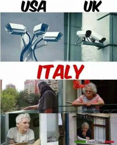 Mamma italienne surveille sur le balcon | ben pourquoi pas humour