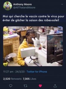 Moi qui cherche un vaccin pour éviter de gâcher la saison des robes-soleil. Un jeune qui utilise un microscope