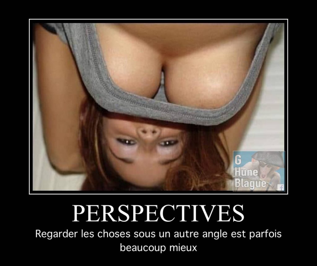 Perspectives, ça fait toute la différence. Under boob, up shirt and sexy girl