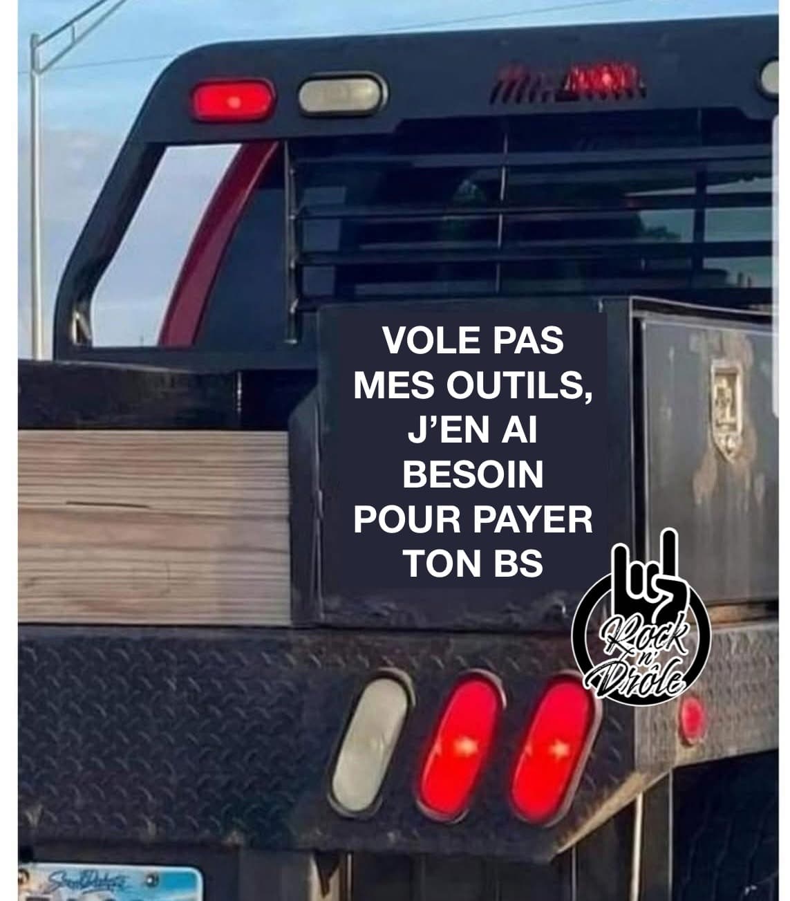 Vole pas mes outils, j'en ai besoin pour payer ton RSA