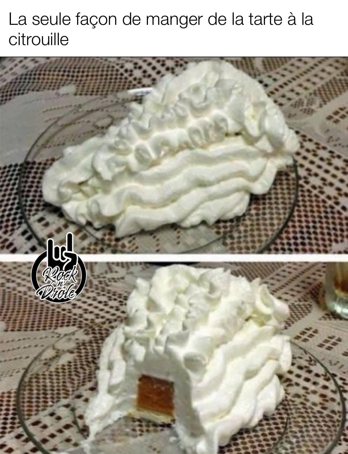 La seule façon de manger de la tarte à la citrouille. Peu de tarte enseveli sous une tonne de crème fouetté